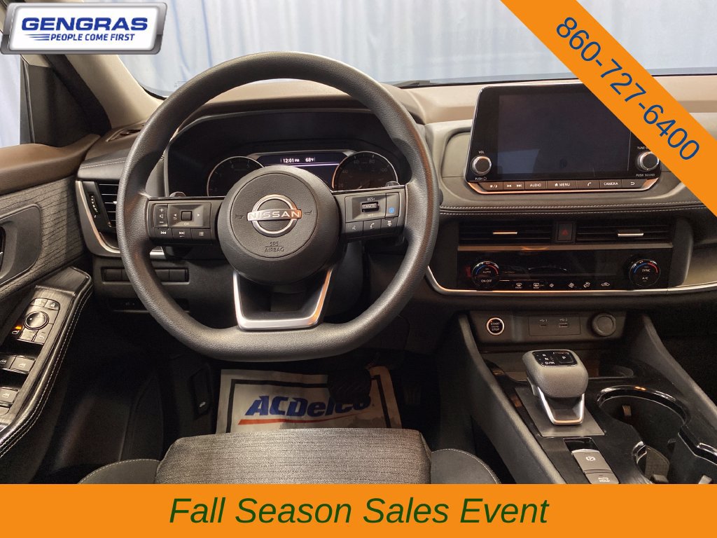 Used 2023 Nissan Rogue SV AWD/4WD image 29