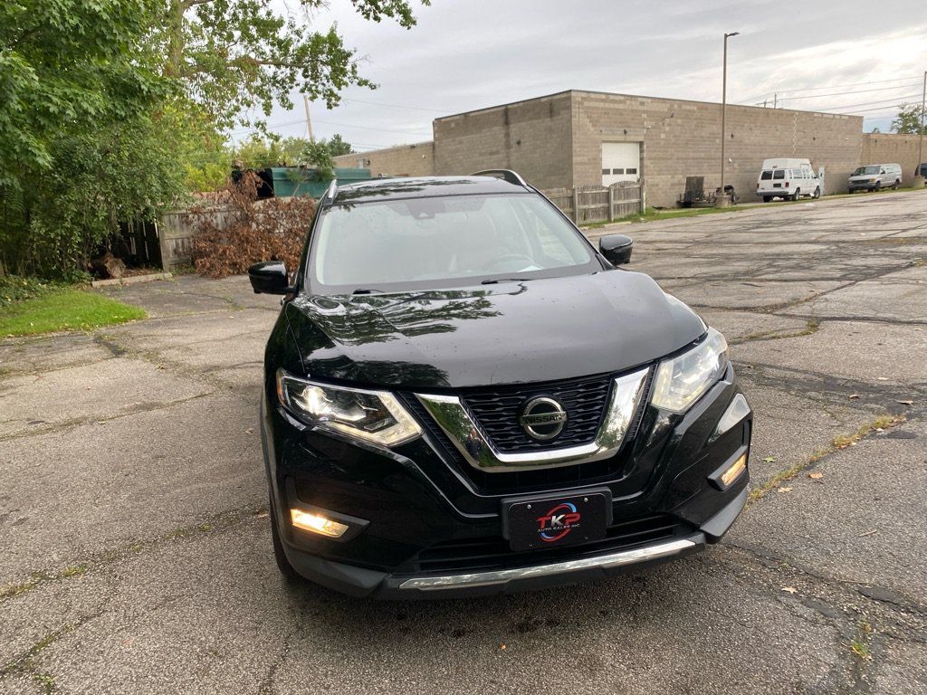 Used 2018 Nissan Rogue SL w/ Premium Package AWD/4WD image 8