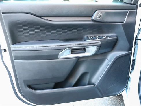 New 2025 Ford Ranger XLT w/ Equipment Group 301A High image 22