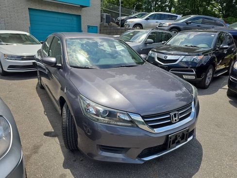 Used 2015 Honda Accord LX image 5