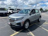 Used 2023 Chevrolet Equinox LS image 4