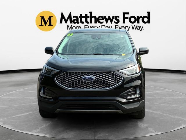 Certified 2023 Ford Edge SEL w/ Convenience Package AWD/4WD image 9