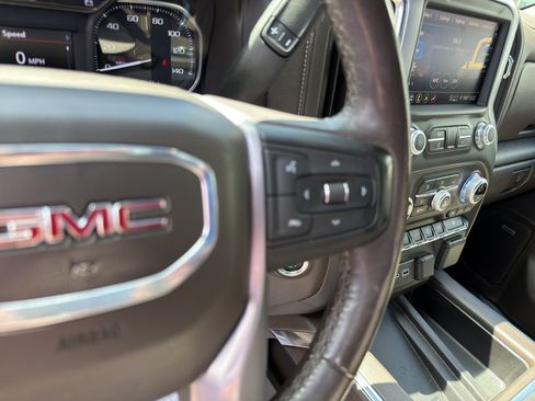 Used 2021 GMC Sierra 1500 SLT AWD/4WD image 14