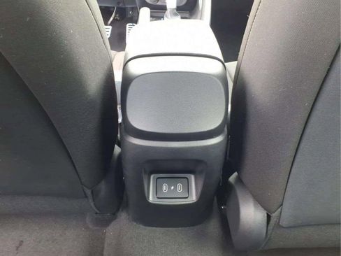 New 2026 Hyundai Elantra Sport FWD image 13