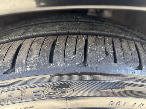 Used 2023 Toyota Prius XLE image 12