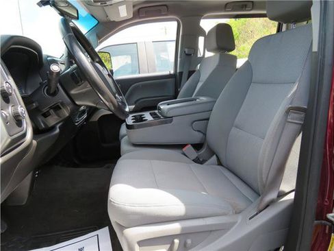 Used 2016 Chevrolet Silverado 3500 LT w/ LT Convenience Package AWD/4WD image 4