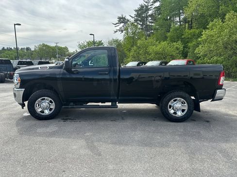 Used 2024 RAM 3500 Tradesman w/ Chrome Appearance Group AWD/4WD image 2