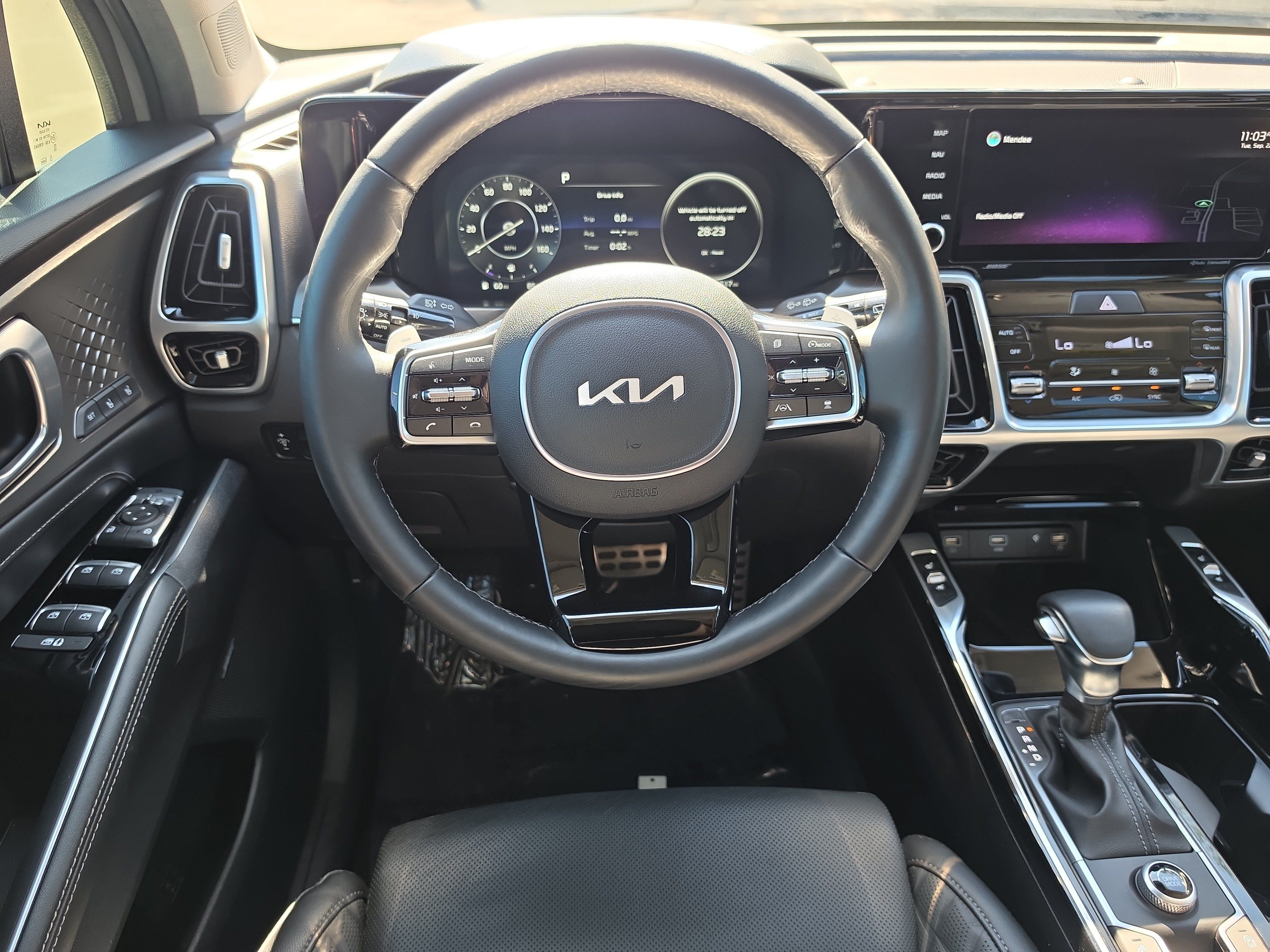 Certified 2022 Kia Sorento SX FWD image 14