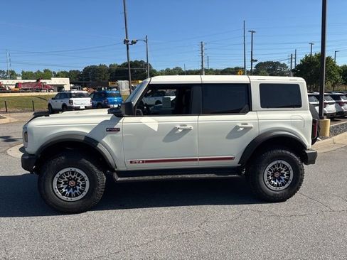 New 2026 Ford Bronco Outer Banks AWD/4WD image 5