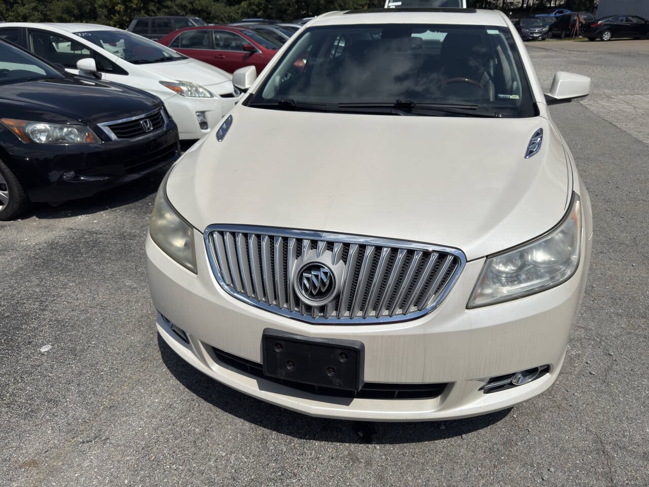 Used 2010 Buick LaCrosse CXL w/ Luxury Package AWD/4WD image 4