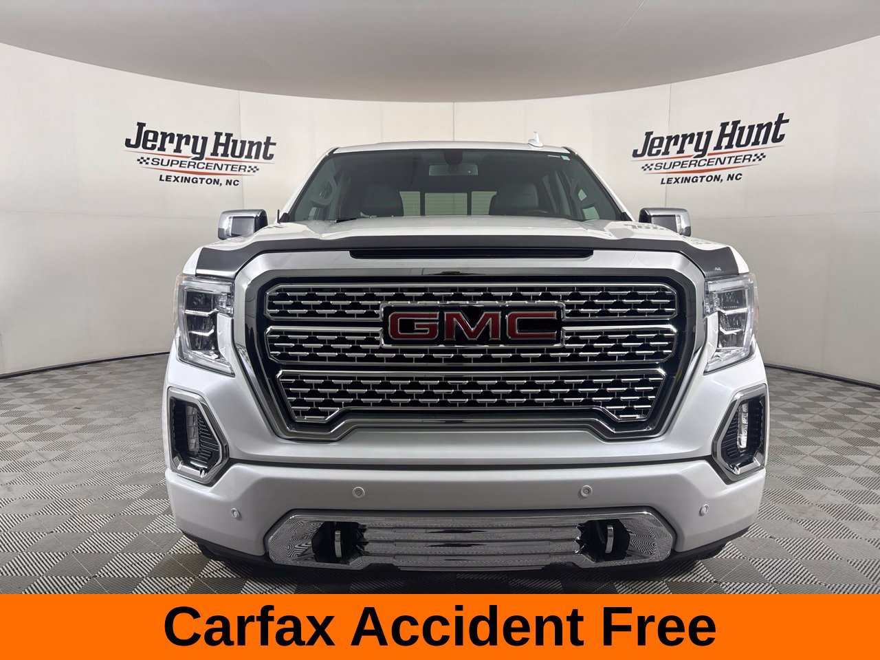 Used 2021 GMC Sierra 1500 Denali AWD/4WD image 3