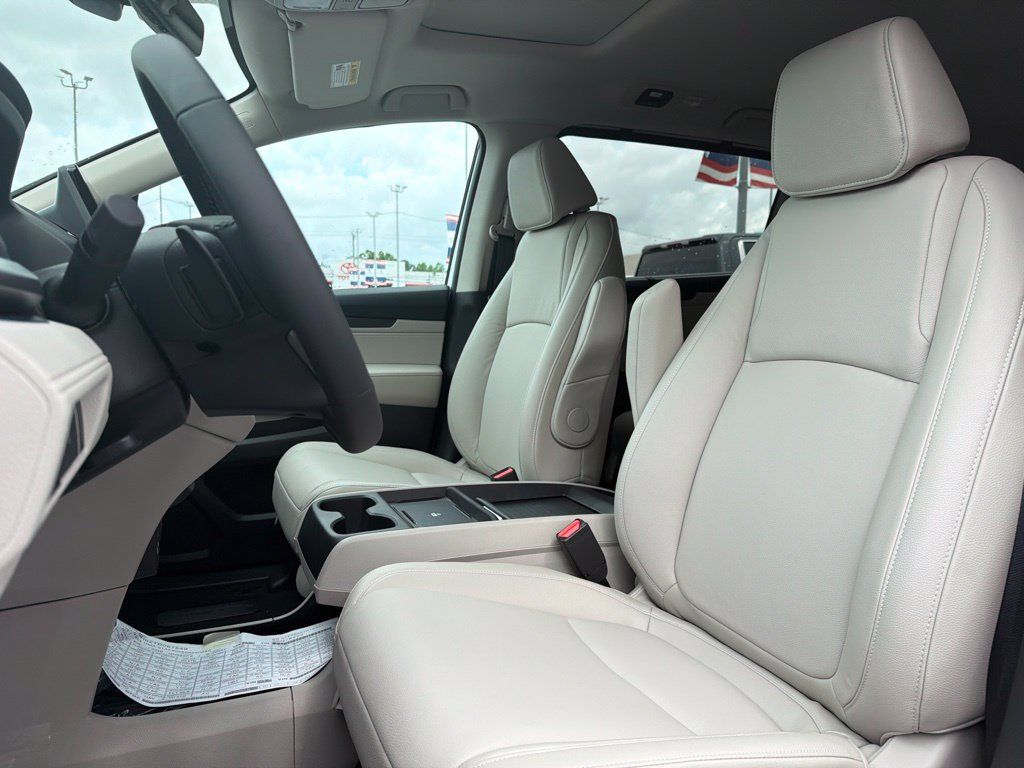 New 2026 Honda Odyssey EX-L image 17