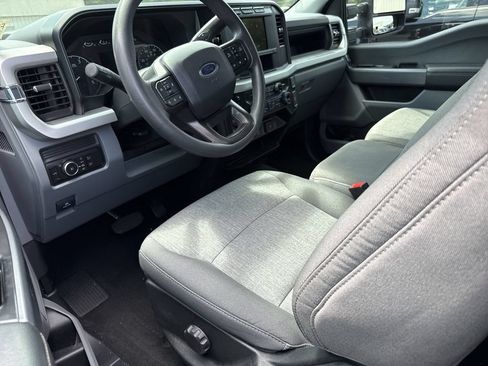 Used 2024 Ford F250 XL w/ STX Appearance Package AWD/4WD image 8