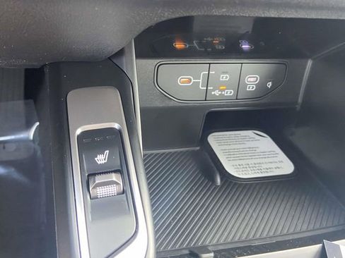 New 2026 Kia Sorento S FWD image 20
