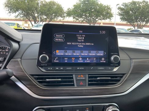New 2026 Nissan Altima 2.5 SV FWD image 25