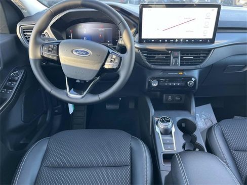 New 2026 Ford Escape SE image 14