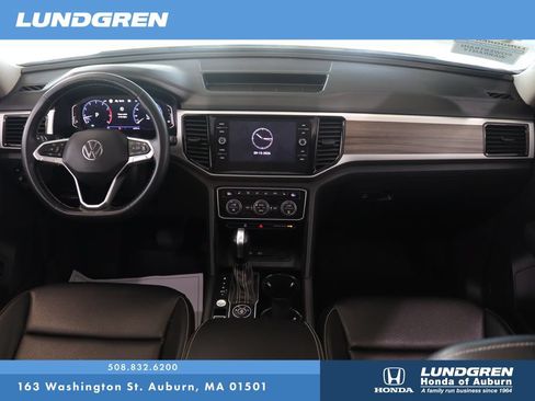 Used 2021 Volkswagen Atlas SEL AWD/4WD image 17