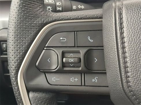 Certified 2025 Toyota Tacoma TRD Sport image 23