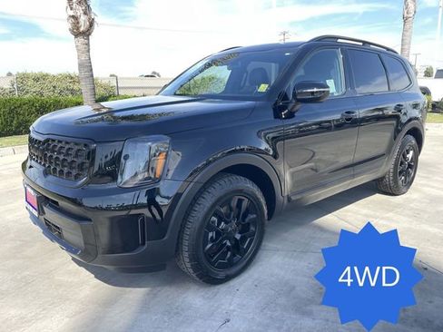 Used 2025 Kia Telluride AWD image 1