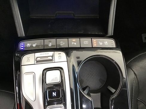 Used 2022 Hyundai Tucson Limited image 30