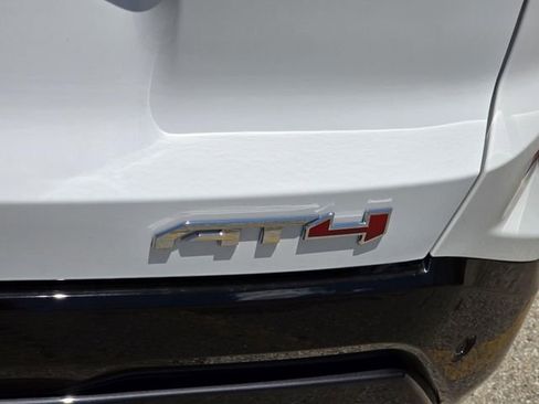 New 2026 GMC Terrain AT4 AWD/4WD image 5
