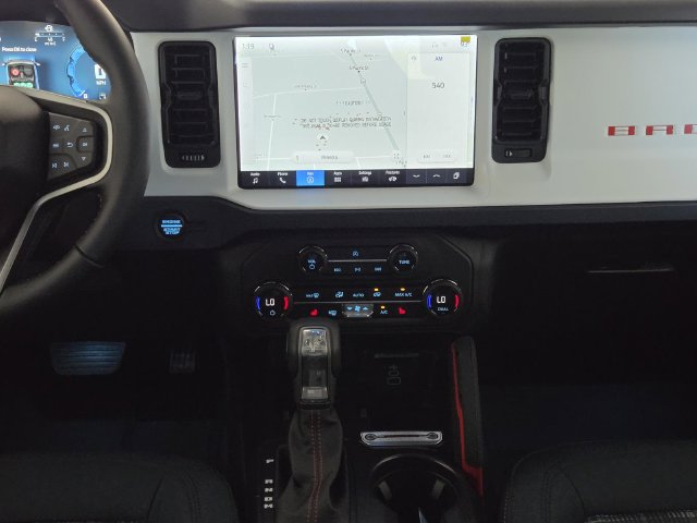 New 2026 Ford Bronco Heritage Edition AWD/4WD image 11