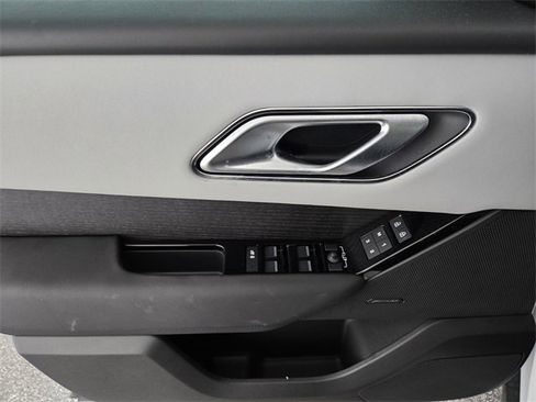 New 2026 Land Rover Range Rover Velar Dynamic SE image 20