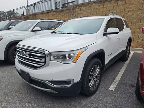 Used 2018 GMC Acadia SLE w/ LPO, Floor Liner Package image 3