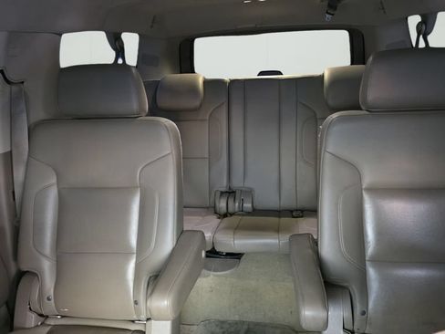 Used 2016 GMC Yukon XL SLT w/ Open Road Package AWD/4WD image 14