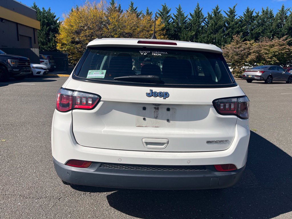Used 2019 Jeep Compass Sport w/ Tech Group FWD image 6