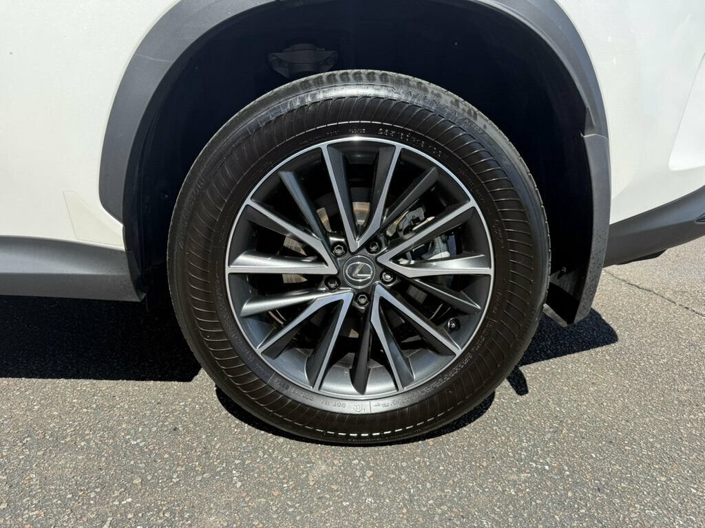 Used 2025 Lexus NX 250 FWD w/ Accessory Package (K3) image 9