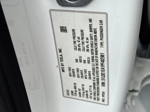 Used 2023 Tesla Model 3 Standard Range image 30