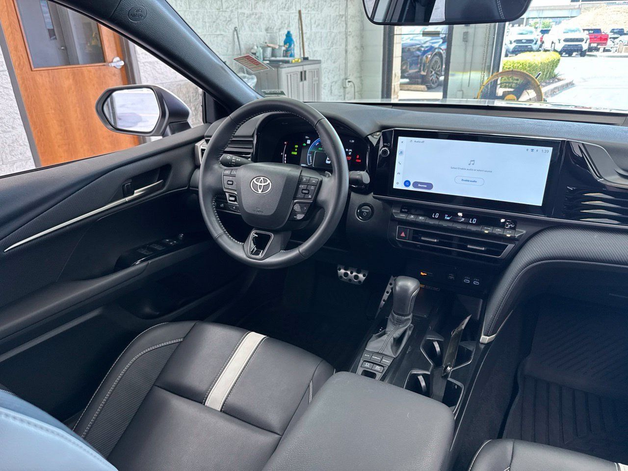 Used 2026 Toyota Camry SE w/ Multimedia Upgrade Package FWD image 43
