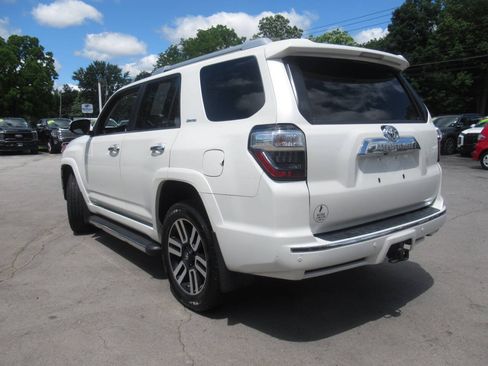 Used 2016 Toyota 4Runner Limited AWD/4WD image 32