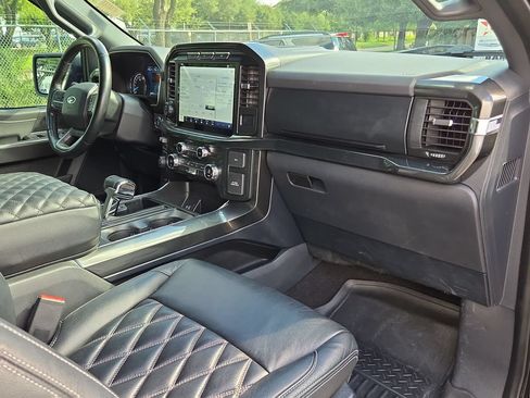 Used 2021 Ford F150 XLT w/ Equipment Group 302A High RWD image 33