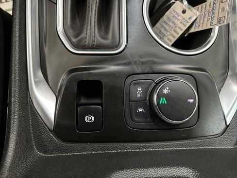 Used 2019 Chevrolet Traverse Premier w/ Redline Edition image 36