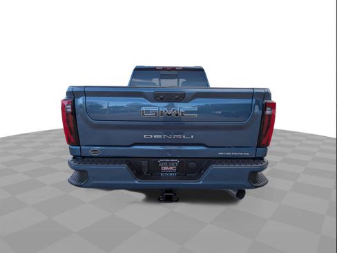 New 2026 GMC Sierra 2500 Denali Ultimate w/ Max Trailering Package image 5
