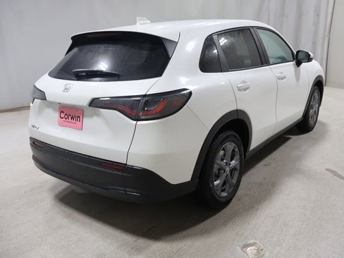 New 2026 Honda HR-V LX image 7