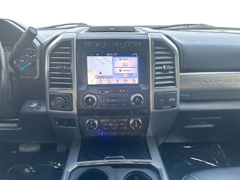 Used 2019 Ford F250 Platinum w/ Platinum Ultimate Package image 13