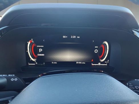 New 2026 Nissan Pathfinder Platinum image 17