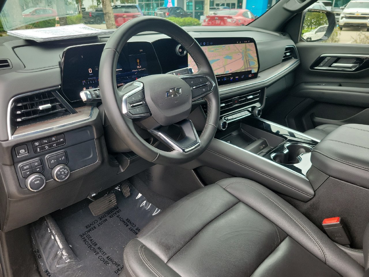 Certified 2025 Chevrolet Tahoe Z71 AWD/4WD image 15
