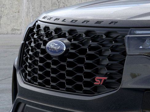 New 2026 Ford Explorer ST RWD image 17