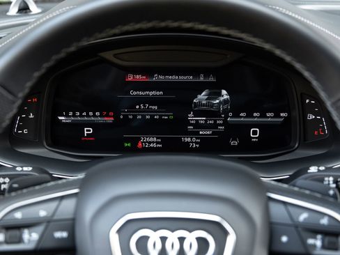 Used 2021 Audi SQ7 Prestige image 14