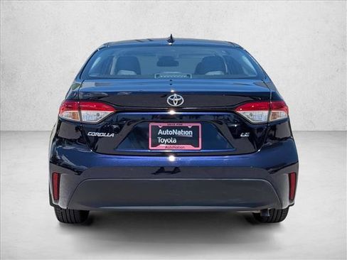 Used 2025 Toyota Corolla LE FWD image 7