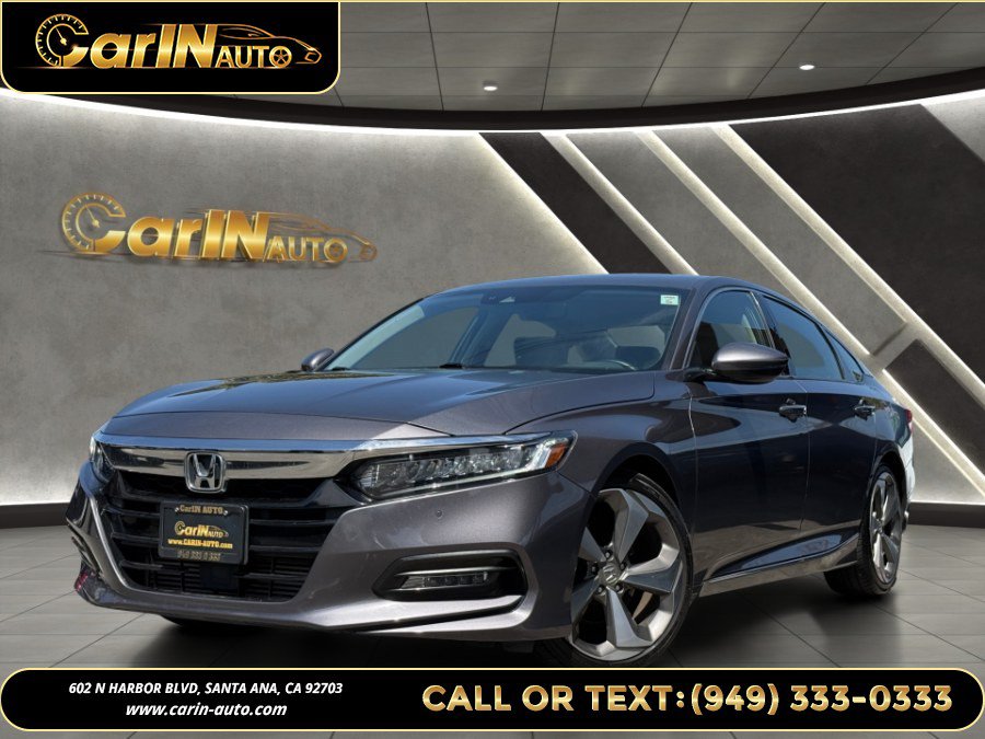 Used 2018 Honda Accord Touring image 1