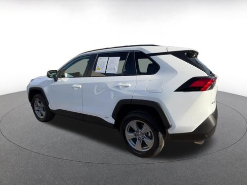 Used 2025 Toyota RAV4 LE image 10