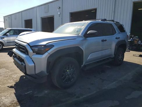 Used 2025 Toyota 4Runner SR5 AWD/4WD image 1