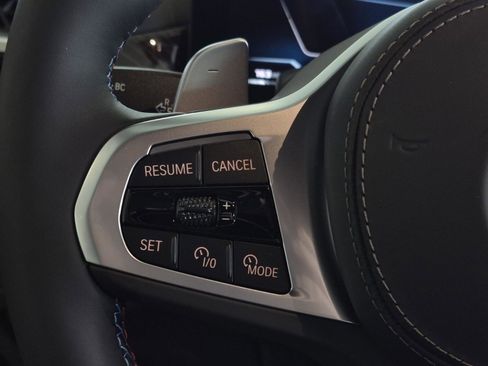 New 2026 BMW X5 M60i image 13