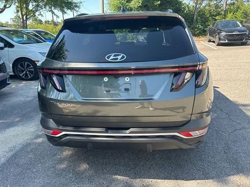 Used 2023 Hyundai Tucson SEL w/ Convenience Package FWD image 4