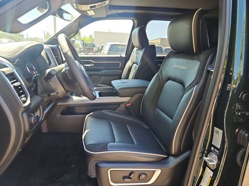 New 2026 RAM 1500 Laramie AWD/4WD image 12